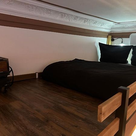 Einzigartige Ferienwohnung Bunt Wie Берлин Экстерьер фото