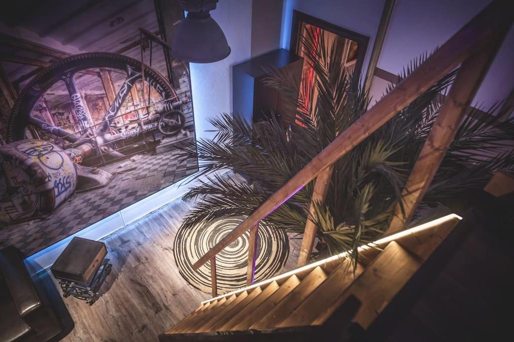 Einzigartige Ferienwohnung Bunt Wie Берлин Экстерьер фото