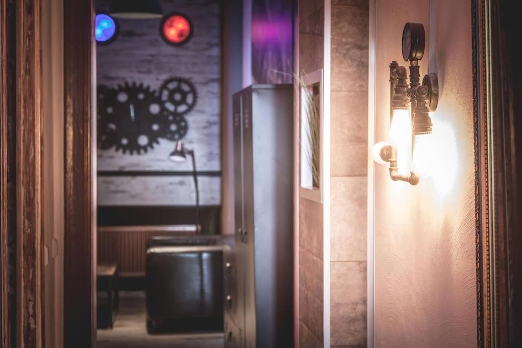 Einzigartige Ferienwohnung Bunt Wie Берлин Экстерьер фото